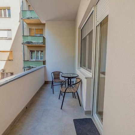 Apartman Danube Lux Νόβι Σαντ Εξωτερικό φωτογραφία